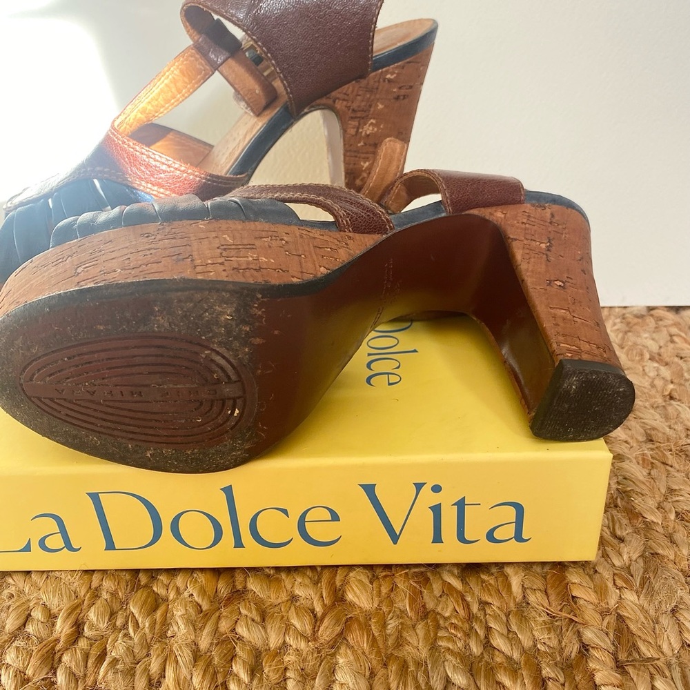 Chie Mihara Tan and Blue Platform Heels - Picture 3 of 15
